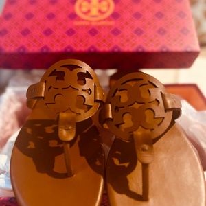 TORY BURCH- Bourbon Soft Miller Leather Sandal